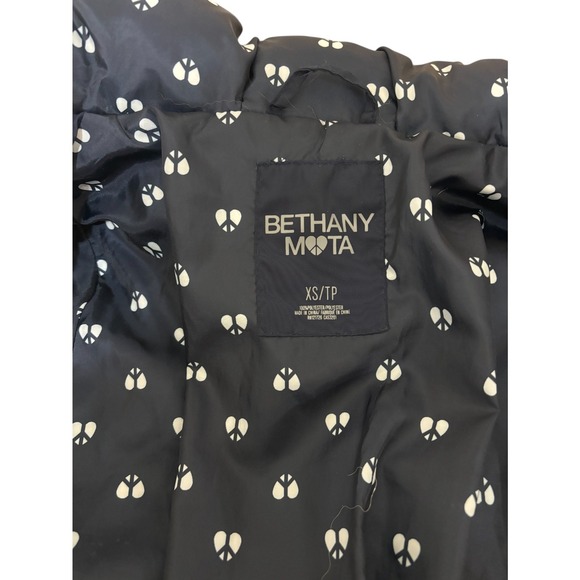 Bethany Mota Jacket Women X Small Navy Hooded Puffer Full Zip Preppy Winter - Picture 5 of 6